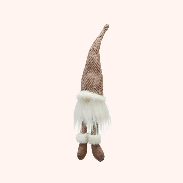 Tomte, Brown small sitting